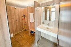 Installations modernes au Camping familial Lac Amance